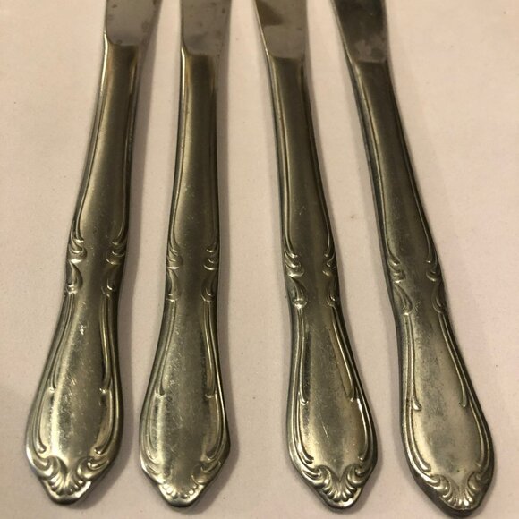 Oneida Victorian Manor Solid Knife Set of 4 Stainless Cutlery Flatware - Picture 2 of 3